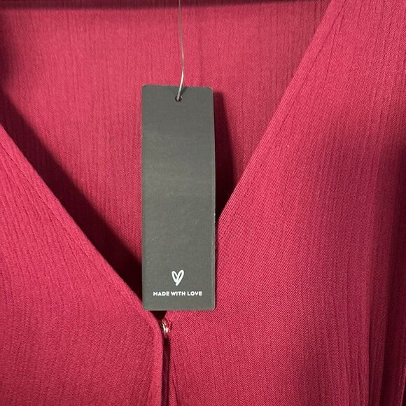 Lulus Burgundy Wide-Leg Jumpsuit NWT | Women’s Small | Flutter Sleeve Deep V - Picture 6 of 9